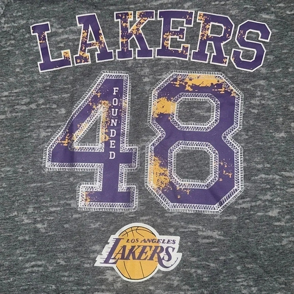 NWT Ladies NBA Lakers T-Shirt (M) - Picture 3 of 5